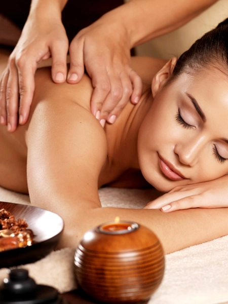 Massage californien à Hyères